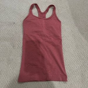 Lululemon ebb to street tank